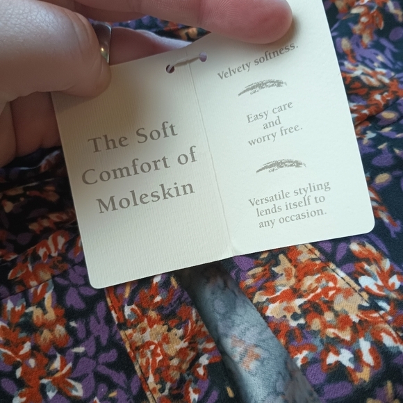 CJ Banks Moleskin Floral Midi Skirt Women's size 1X NWT - Picture 5 of 8